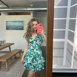 Elegant Green Patterned Mini Dress